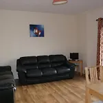 Hotel apartamentowy The Courtyard Carrick on Shannon
