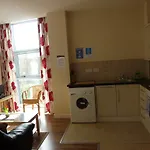 The Courtyard Hotel apartamentowy Carrick on Shannon