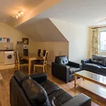 The Courtyard Hotel apartamentowy Carrick on Shannon