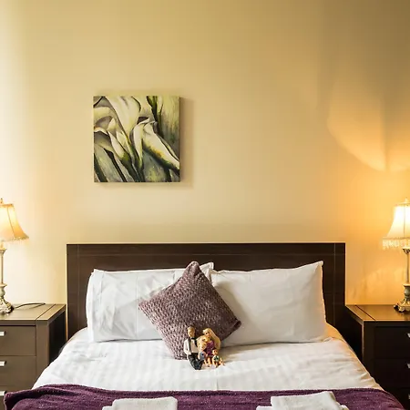 The Courtyard Aparthotel 3*