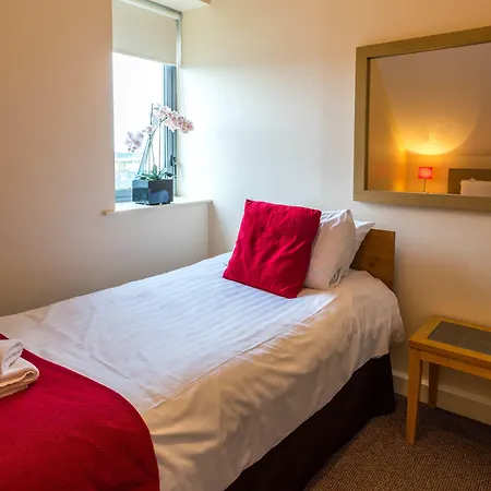 Aparthotel The Courtyard 3*