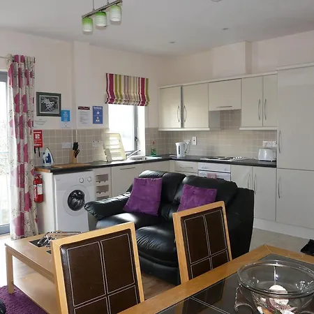 The Courtyard 아파트호텔