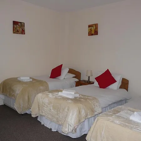 The Courtyard 3* Carrick on Shannon