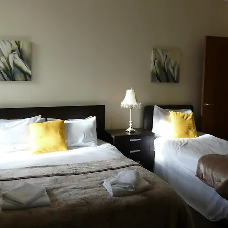 Apart-hotel The Courtyard
