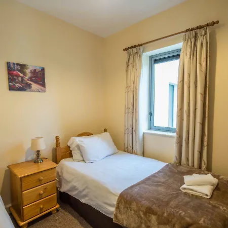The Courtyard Carrick on Shannon