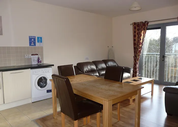 The Courtyard Carrick on Shannon